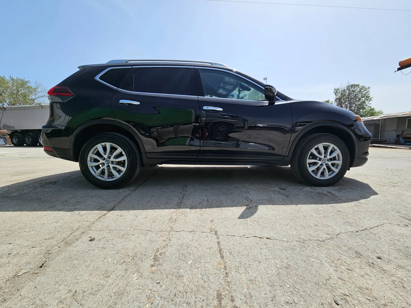 Nissan X-trail 2.5  4x4 - изображение 7