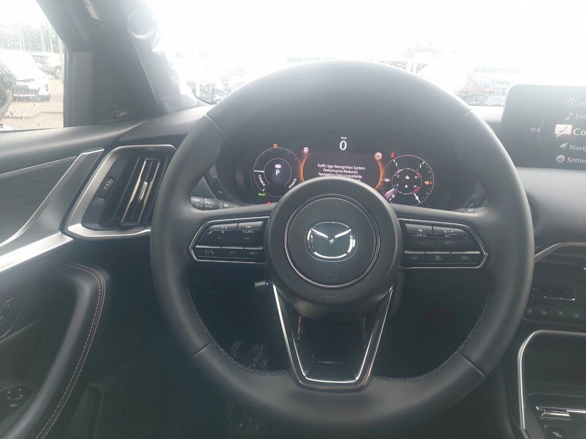 Mazda CX-60 2.5L/PHEV/328HP/e-SKYACTIVE/HOMURA+ /360/PANO/238f - изображение 10