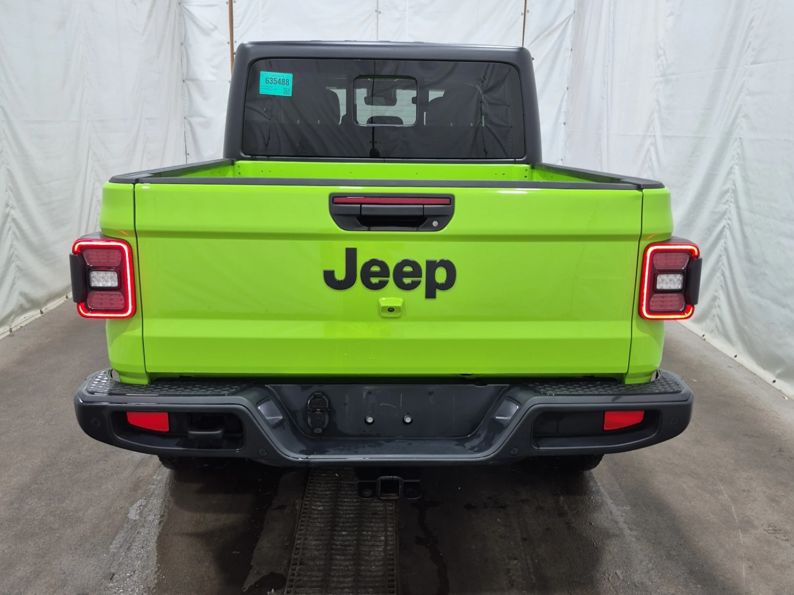 Jeep Gladiator * CARFAX *    | Mobile.bg   6