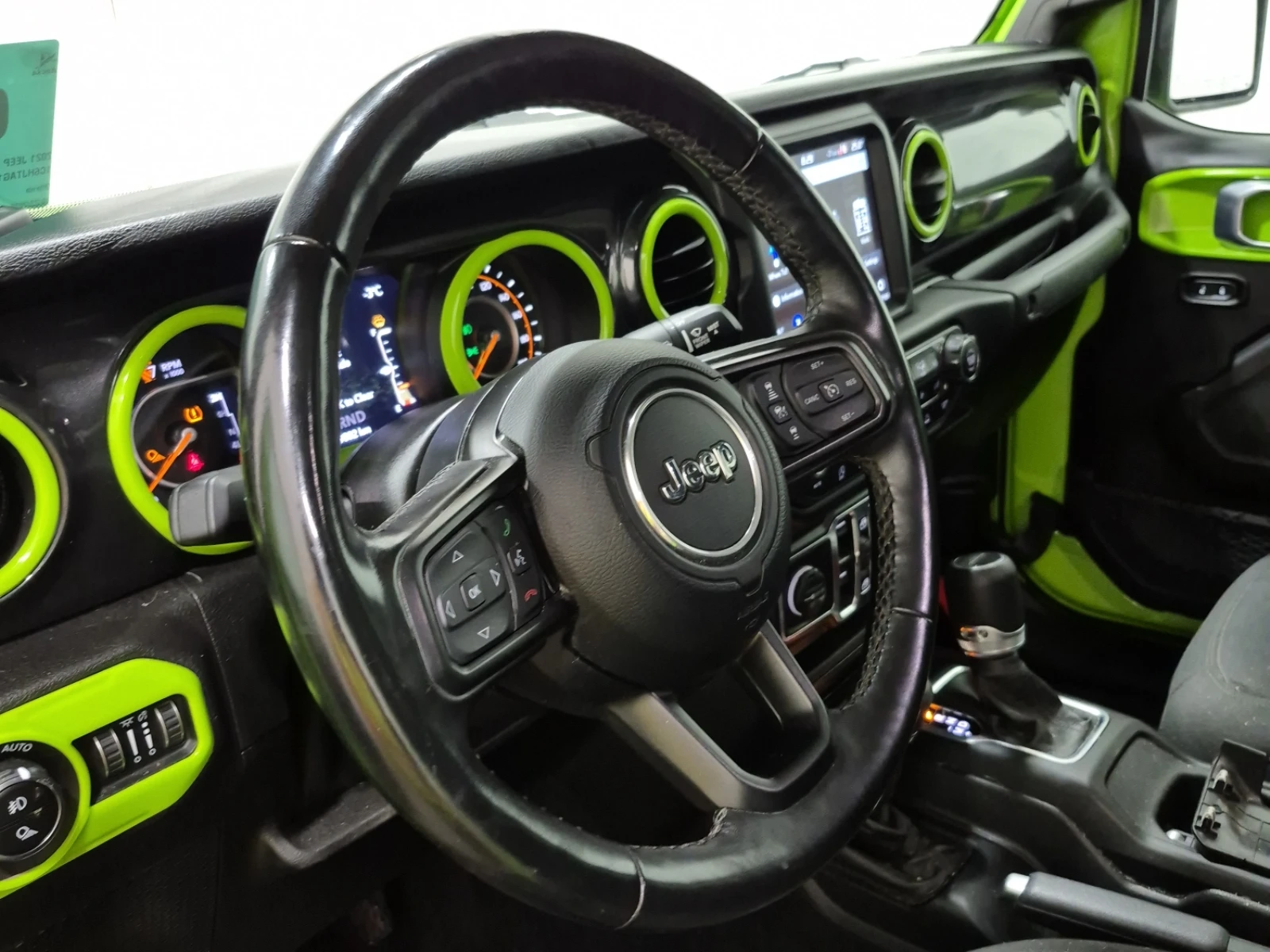 Jeep Gladiator * CARFAX *    | Mobile.bg   8