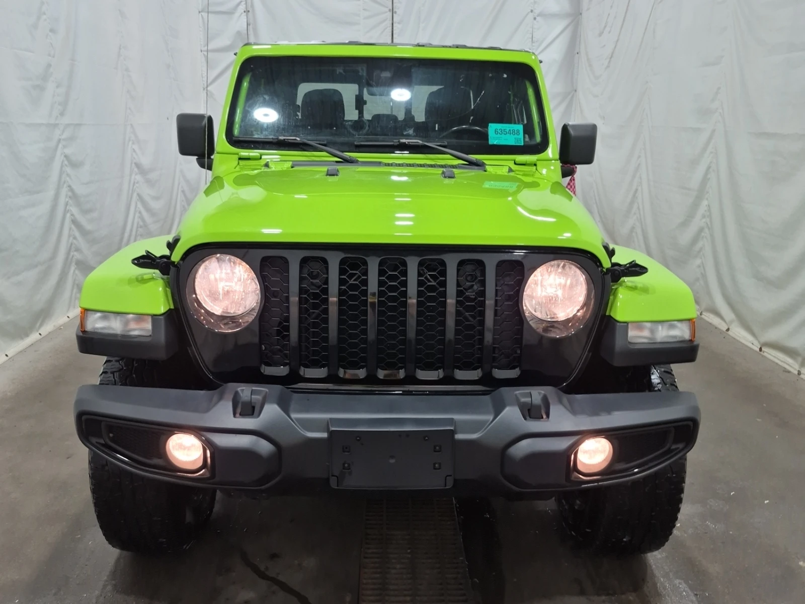 Jeep Gladiator * CARFAX *    | Mobile.bg   3