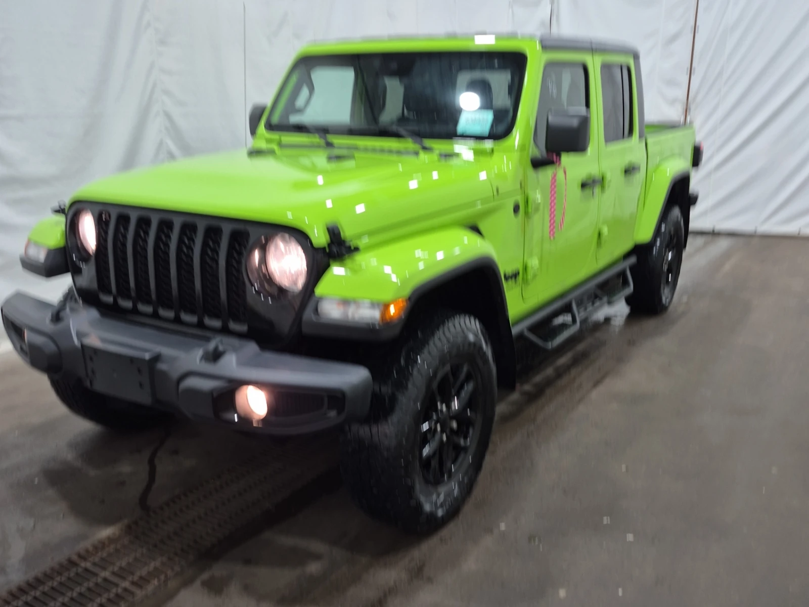 Jeep Gladiator * CARFAX *    | Mobile.bg   2