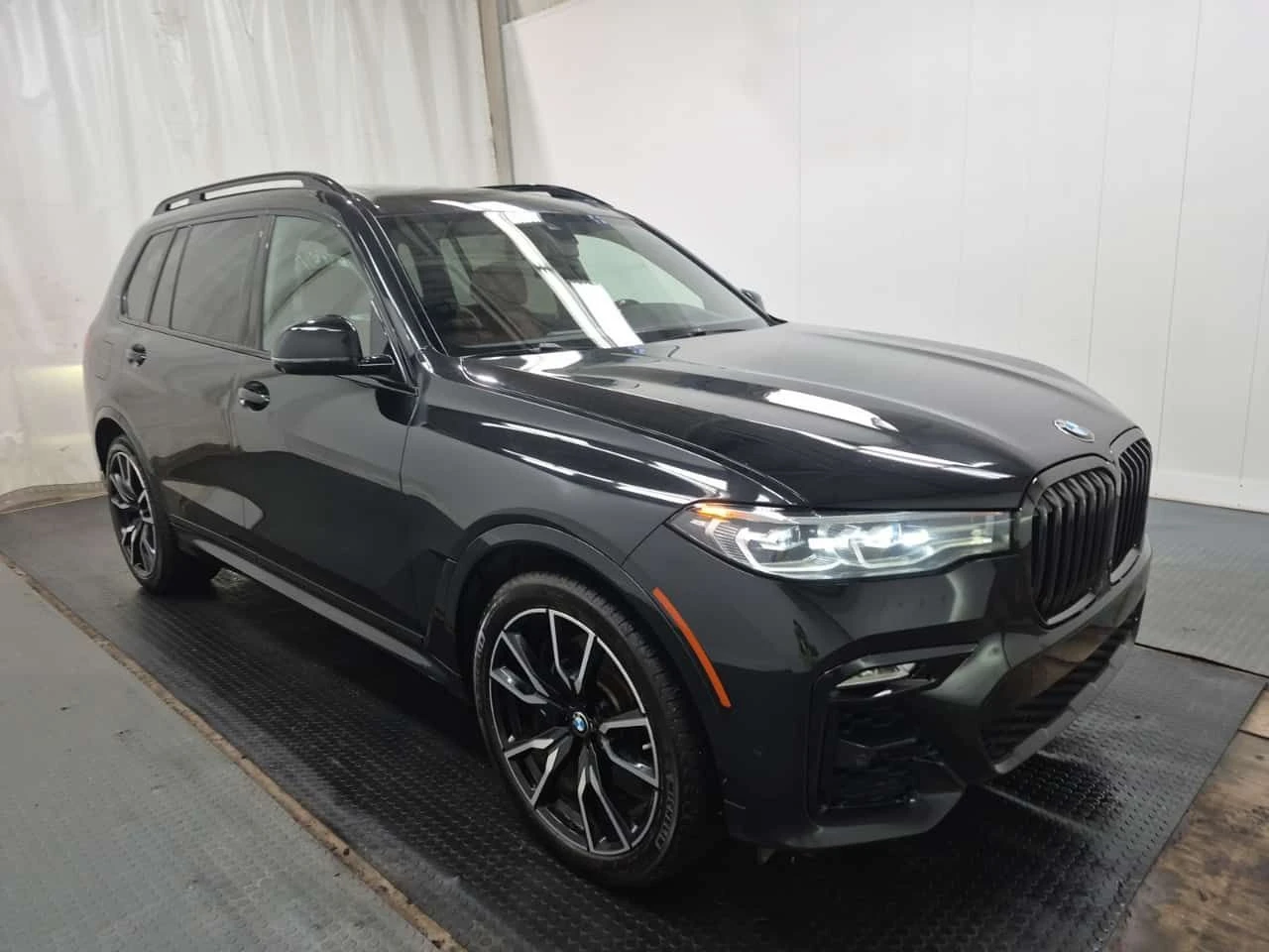 BMW X7  | XDRIVE40I | SWAROVSKI | 360 ������ | Mobile.bg � ����������� 2