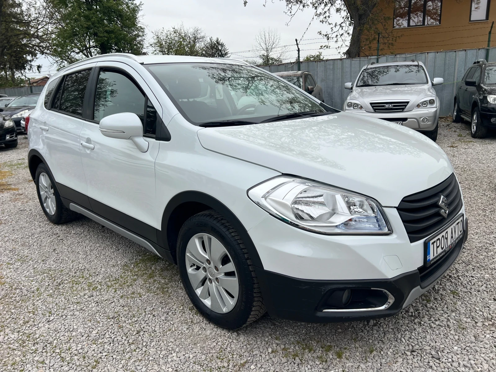 Suzuki SX4 S-Cross ALL Grip 1.6 4WD* АВТОМАТИК* ШВЕЙЦАРИЯ* , снимка 3 - Автомобили и джипове - 54477307
