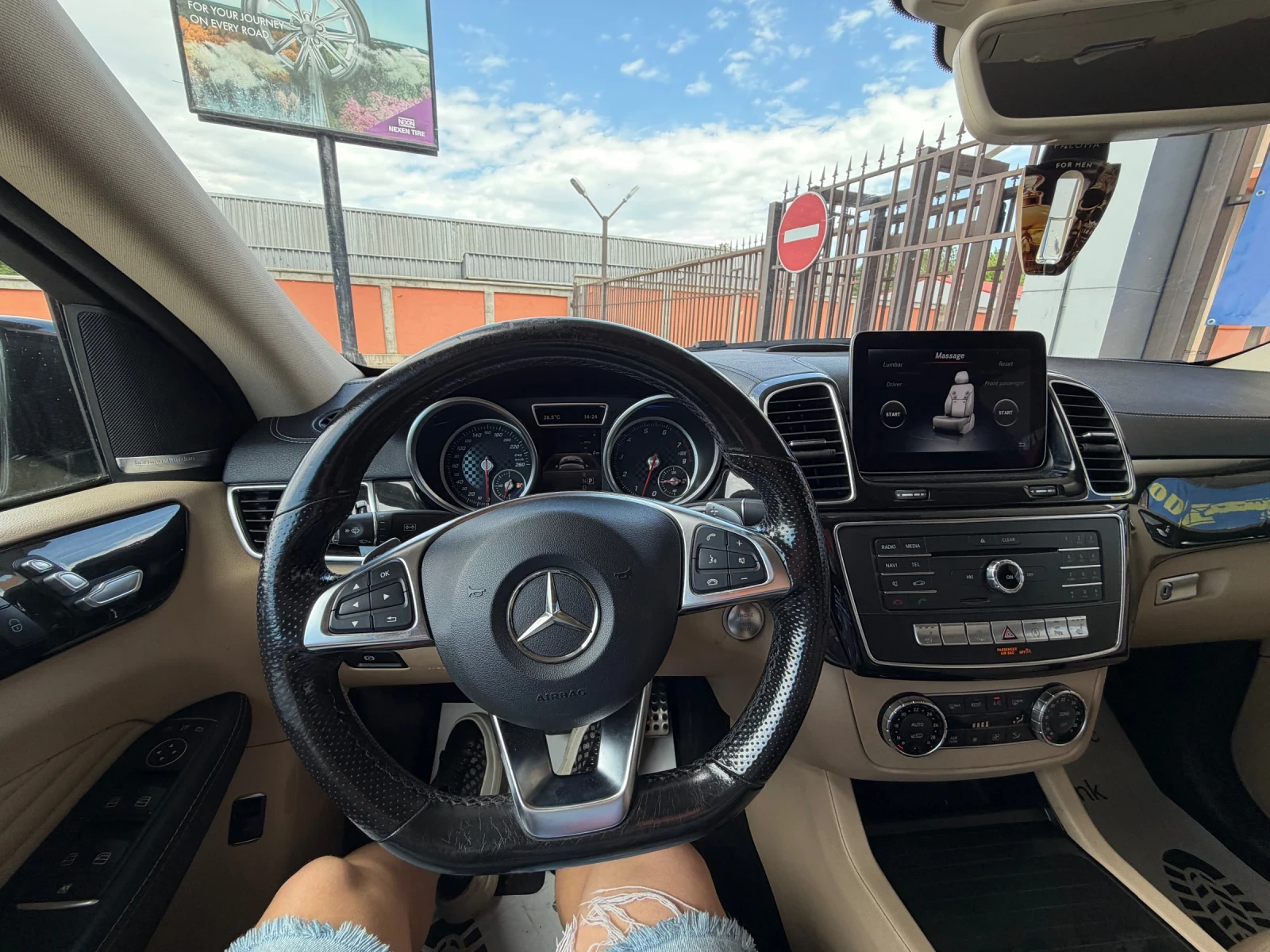 Mercedes-Benz GLE 43 AMG AMG* COUPE* МАСАЖ* Промоция, снимка 16 - Автомобили и джипове - 54743495