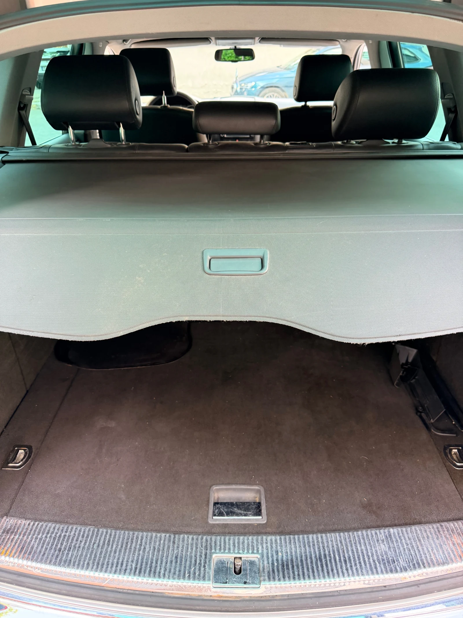 VW Touareg, снимка 15 - Автомобили и джипове - 55094555
