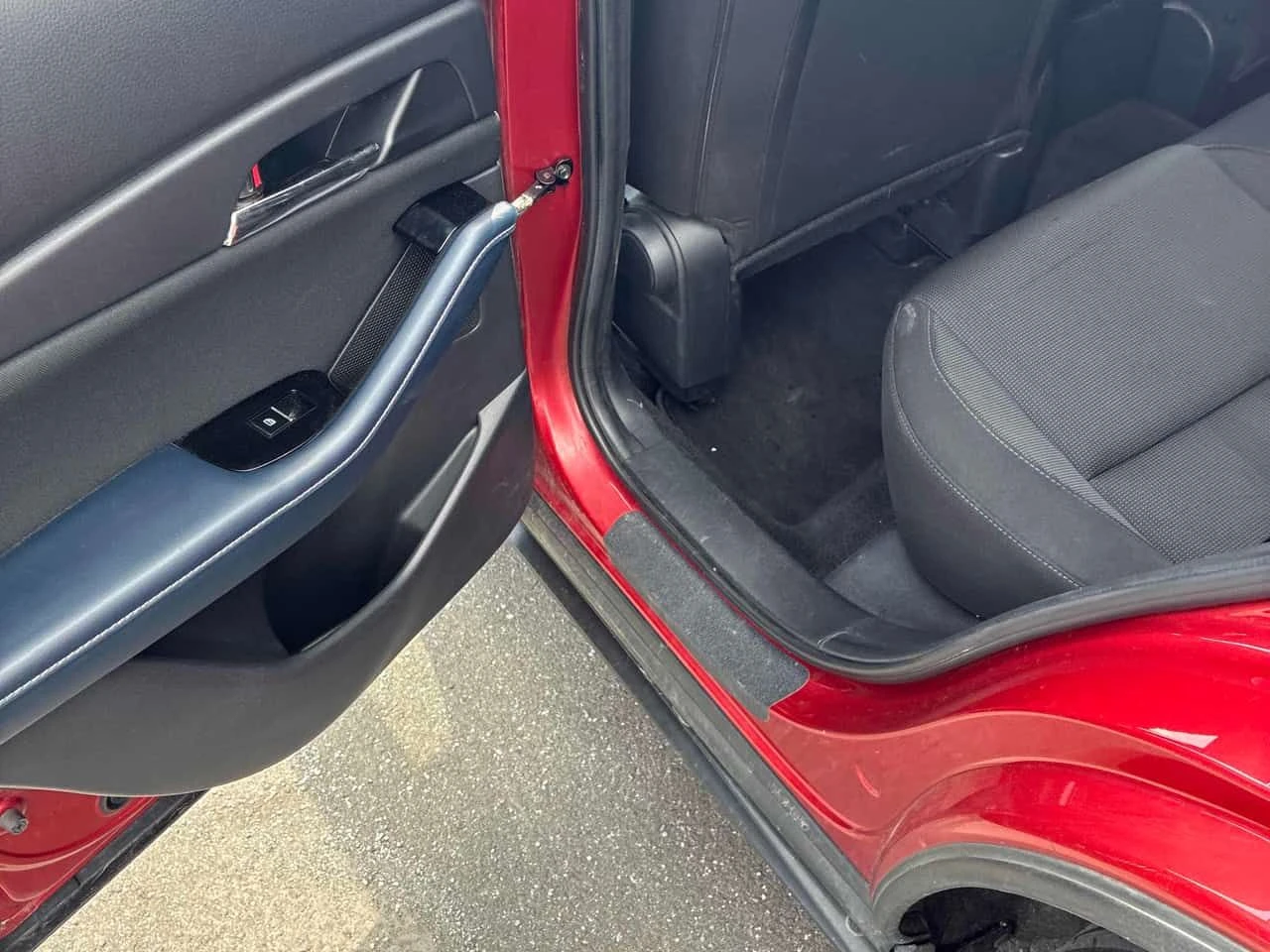 Mazda CX-30 * GS * CARFAX * БЕЗ ПЪОПЦИЯ ЗА ФИНАНСИРАНЕ, снимка 13 - Автомобили и джипове - 55505649