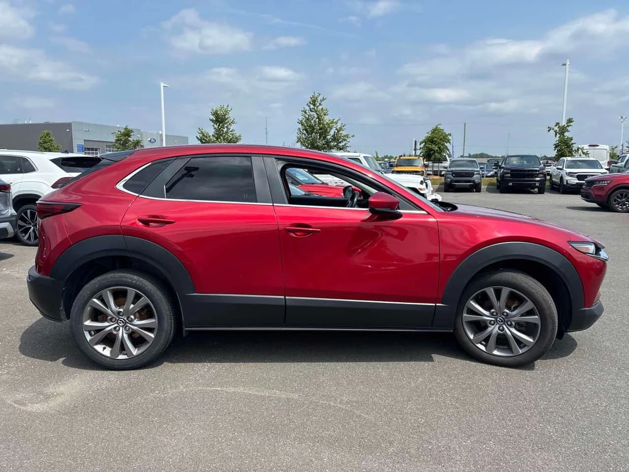 Mazda CX-30 * GS * CARFAX * БЕЗ ПЪОПЦИЯ ЗА ФИНАНСИРАНЕ, снимка 3 - Автомобили и джипове - 55505649