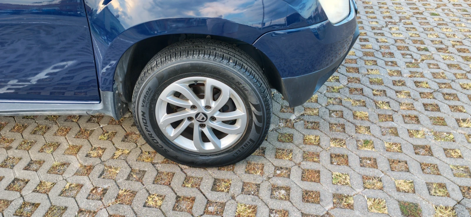 Dacia Duster, снимка 6 - Автомобили и джипове - 55598365