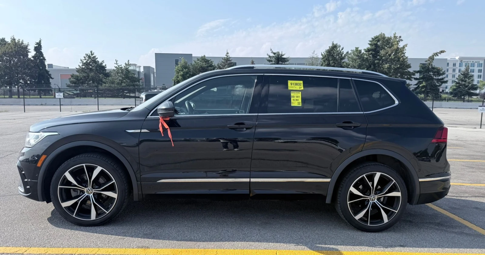 VW Tiguan * Highline R Line * ОБДУВАНЕ* ПОДГРЕВ* , снимка 2 - Автомобили и джипове - 56113184