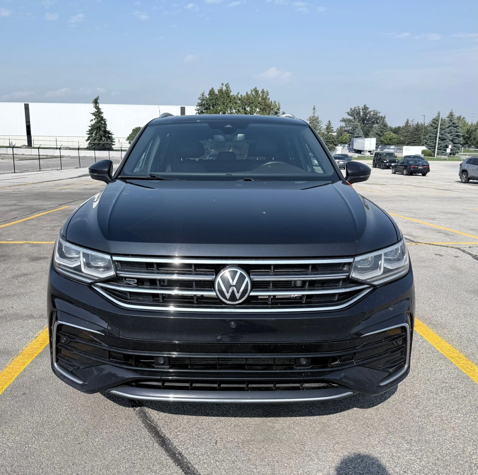 VW Tiguan * Highline R Line * ОБДУВАНЕ* ПОДГРЕВ* , снимка 6 - Автомобили и джипове - 56113184