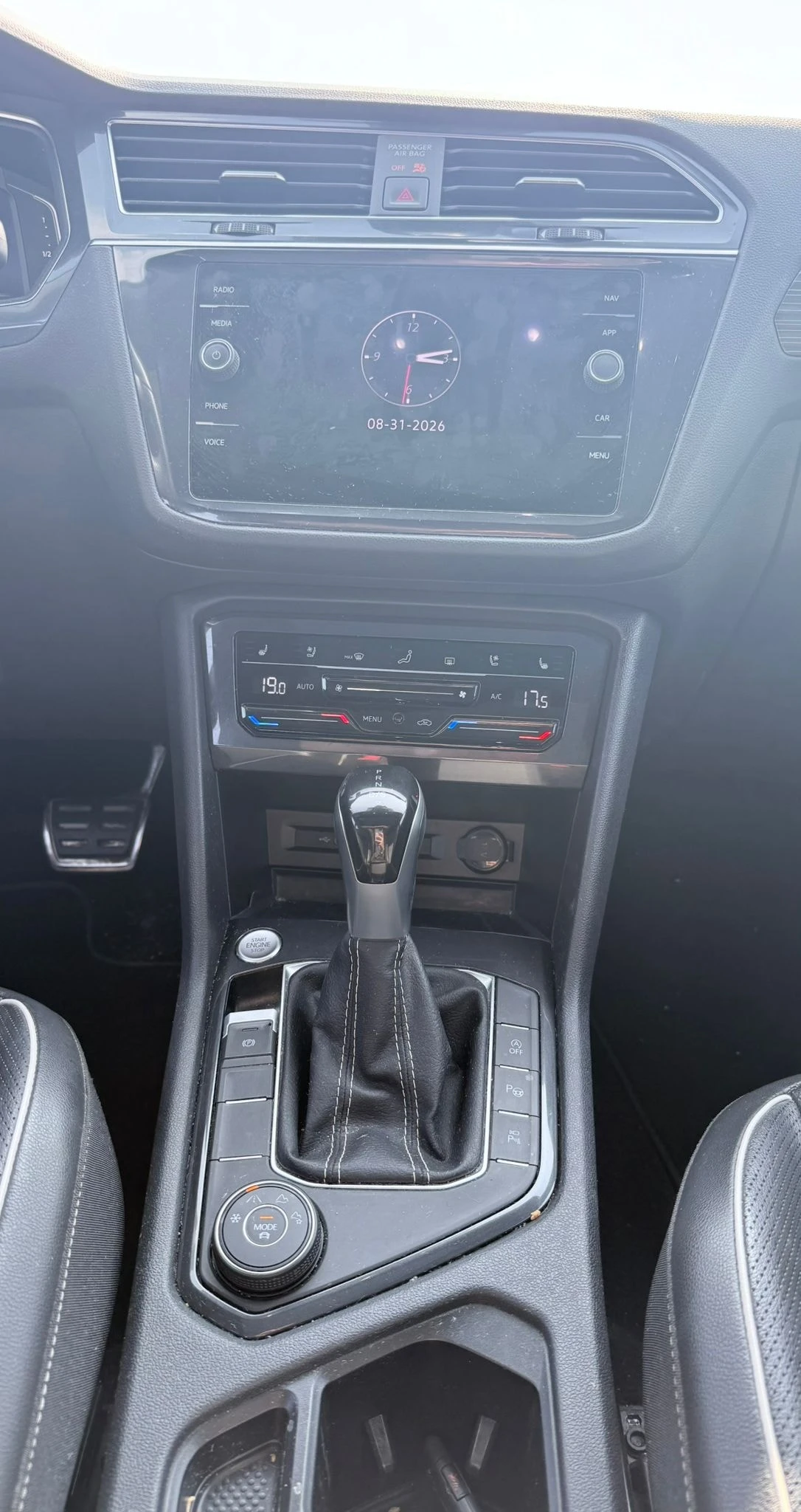 VW Tiguan * Highline R Line * ОБДУВАНЕ* ПОДГРЕВ* , снимка 9 - Автомобили и джипове - 56113184
