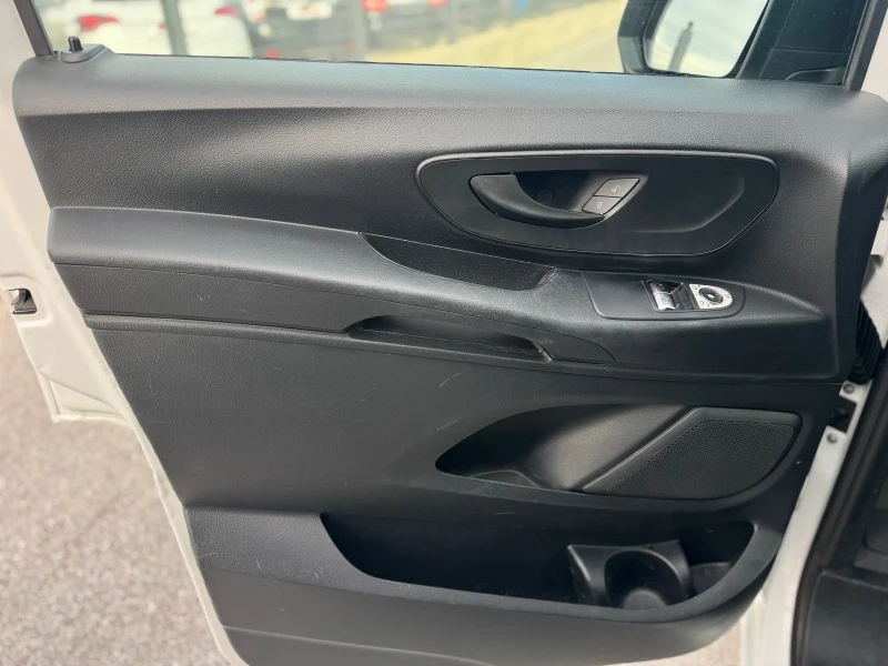 Mercedes-Benz Vito 119 NAVI, снимка 9 - Бусове и автобуси - 53537806