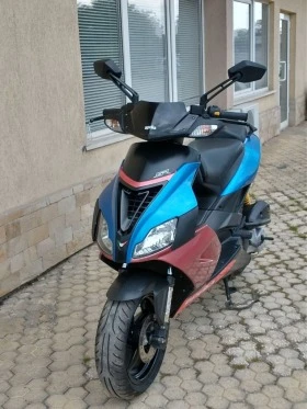  Aprilia Sr