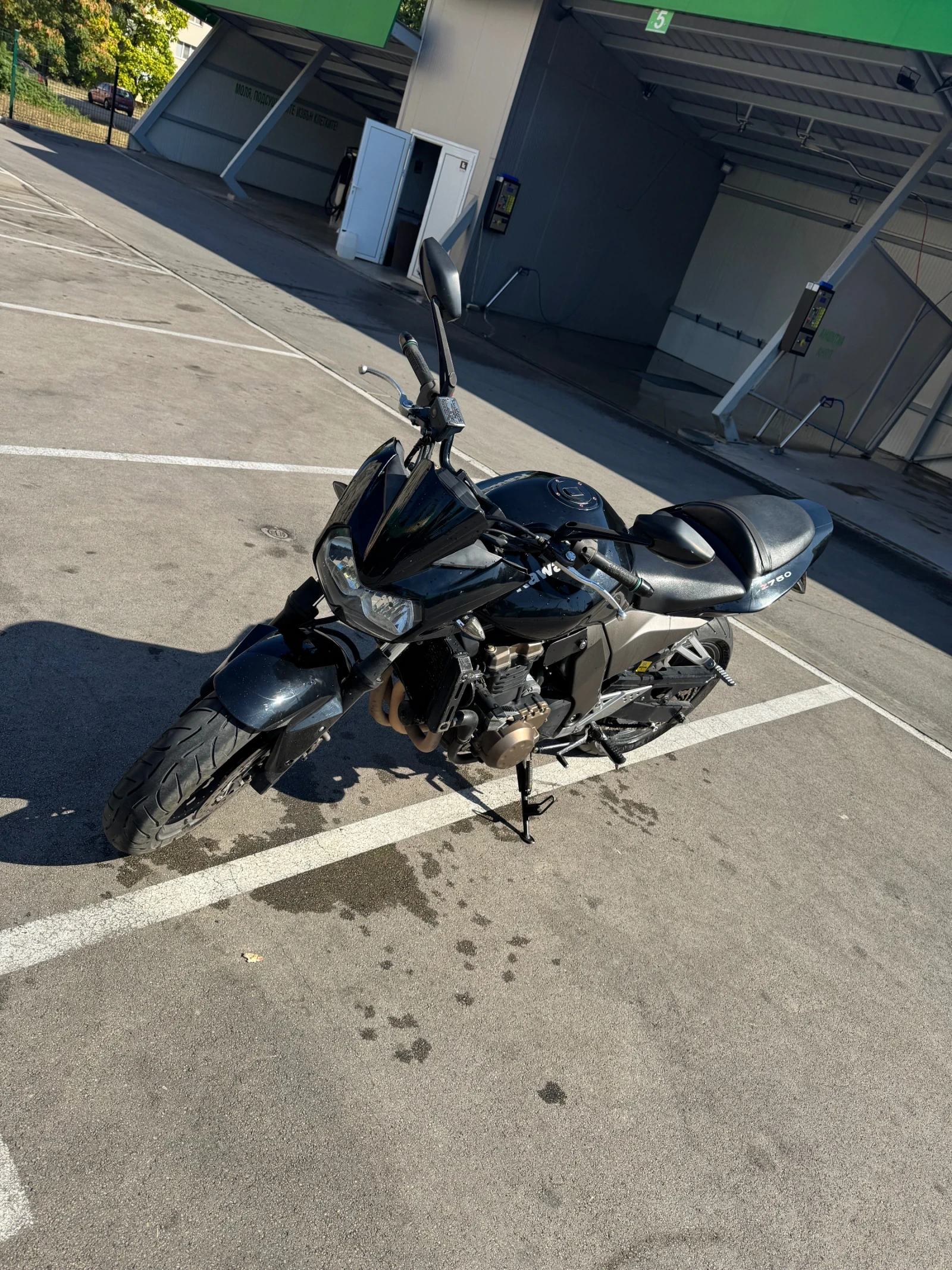 Kawasaki Z Z750, снимка 2 - Мотоциклети и мототехника - 54235912