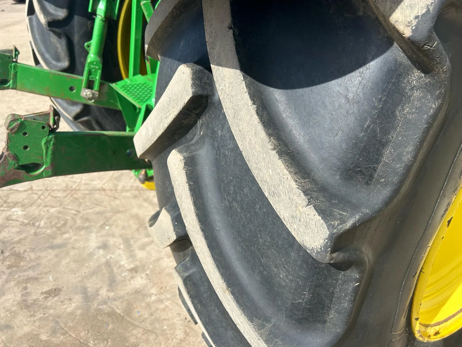 Трактор John Deere 6195R лизинг с първоначална вноска 20% - изображение 4