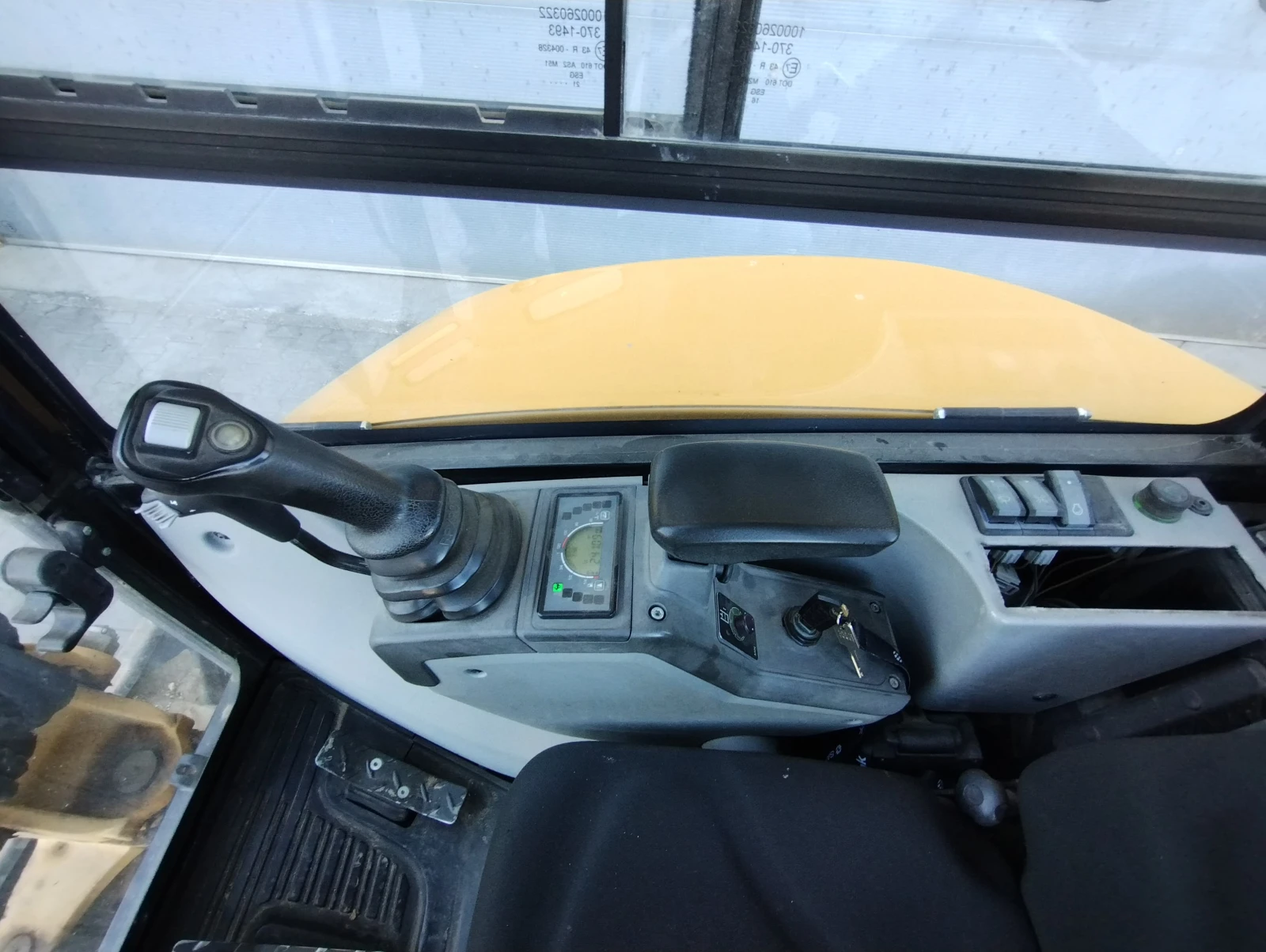 Багер Cat 302.7D CR  - изображение 9