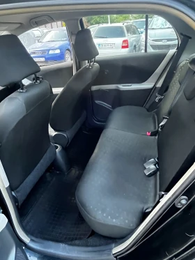 Toyota Yaris, снимка 4