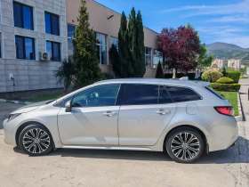 Toyota Corolla TS ниво EXECUVE PLUS , снимка 1