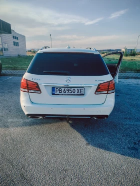 Mercedes-Benz E 200, снимка 16