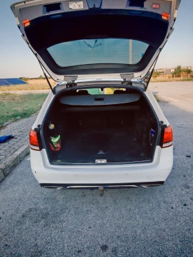 Mercedes-Benz E 200, снимка 2