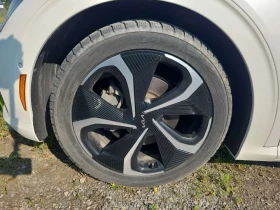 Kia EV6 * LONG RANGE GT LINE 2 4D UTILIT * АВТОКРЕДИТ * , снимка 5