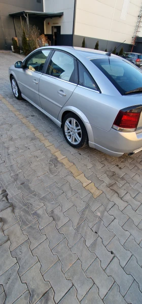     Opel Vectra GTS