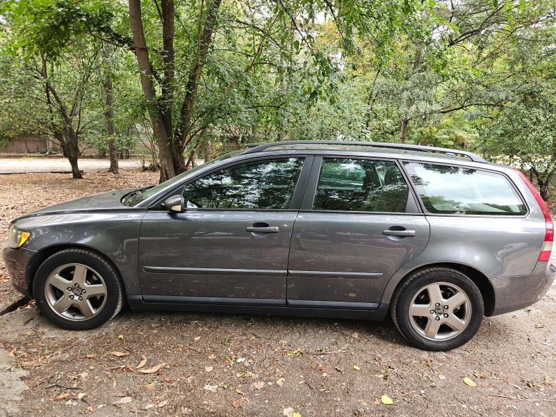 Volvo V50 2.0D, снимка 6 - Автомобили и джипове - 47298866