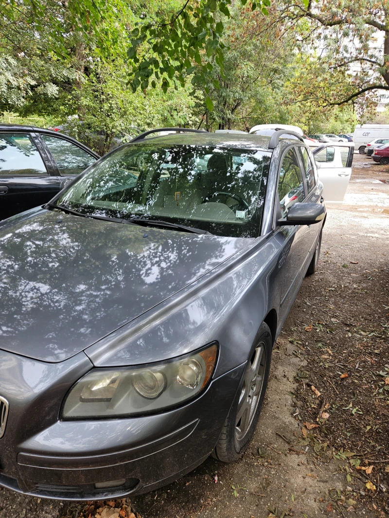 Volvo V50 2.0D, снимка 2 - Автомобили и джипове - 47298866