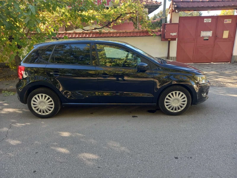 VW Polo, снимка 4 - Автомобили и джипове - 47693708