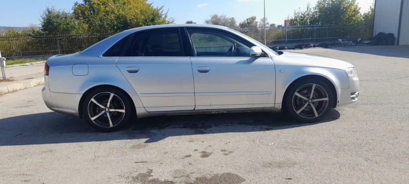 Audi A4 2.0 TDi, снимка 5 - Автомобили и джипове - 47704092