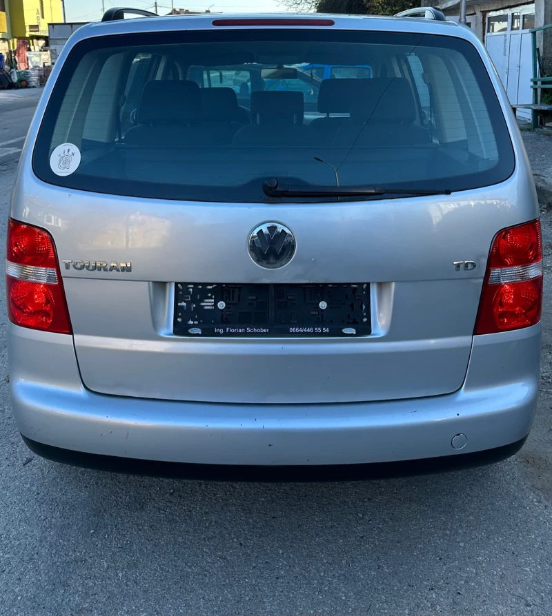 VW Touran BKC, снимка 4 - Автомобили и джипове - 49204997