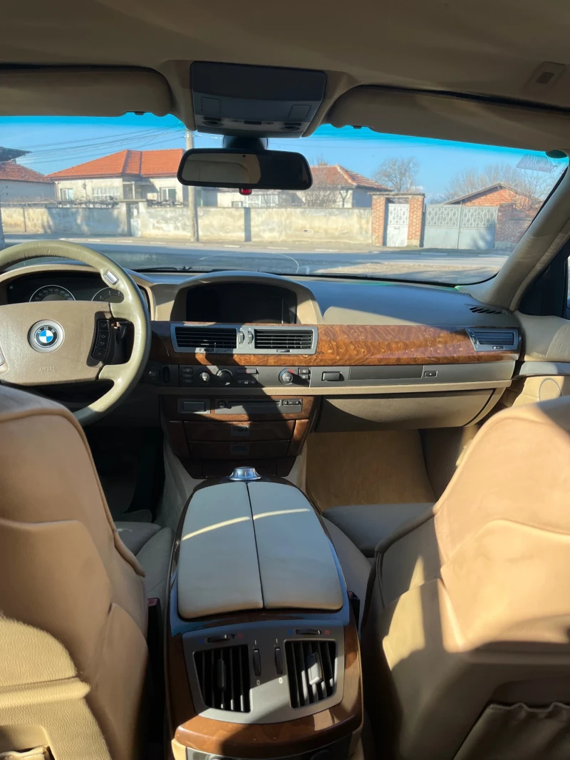 BMW 735, снимка 12 - Автомобили и джипове - 48911123