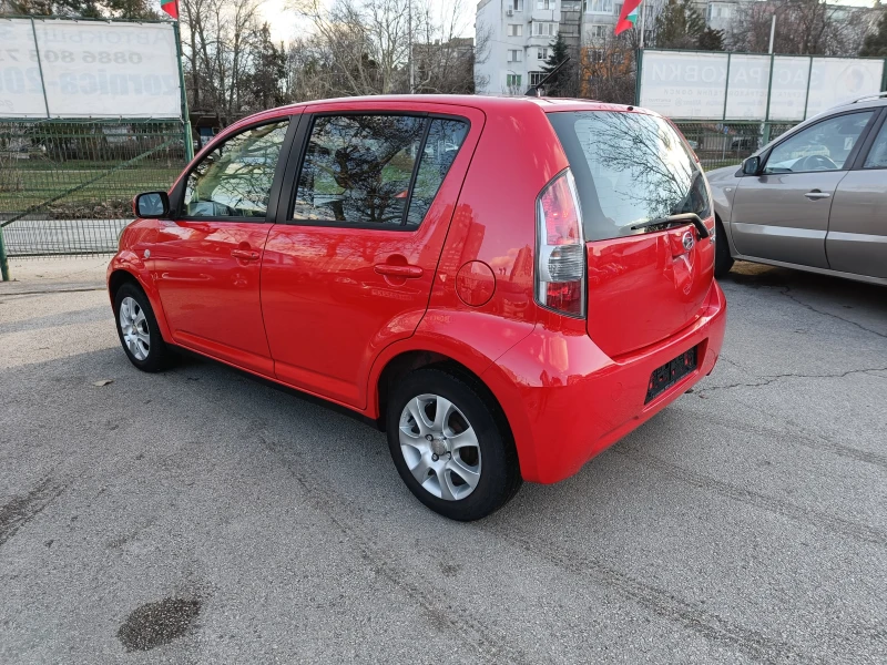 Daihatsu Sirion 1.0 BARTER 60, снимка 7 - Автомобили и джипове - 49347352