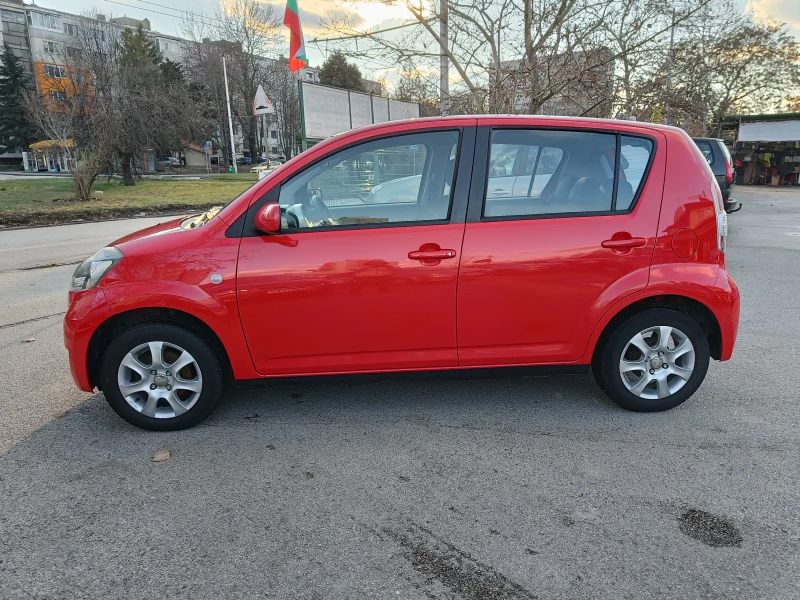 Daihatsu Sirion 1.0 BARTER 60, снимка 8 - Автомобили и джипове - 49347352