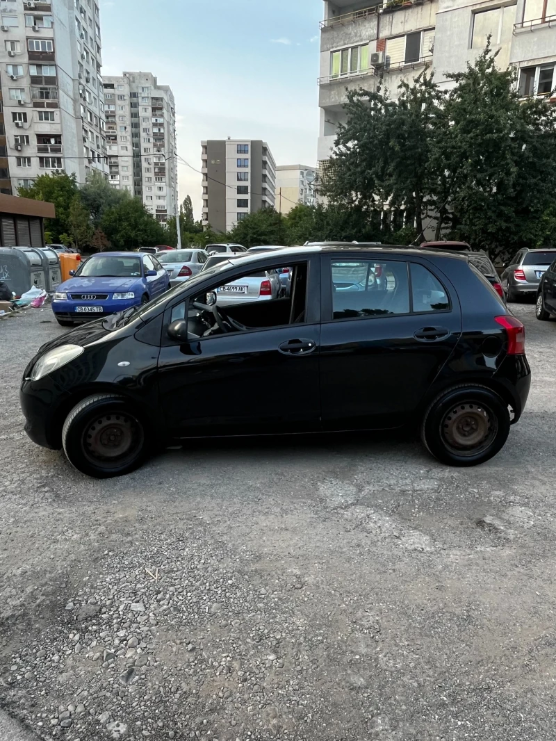 Toyota Yaris, снимка 8 - Автомобили и джипове - 51175138