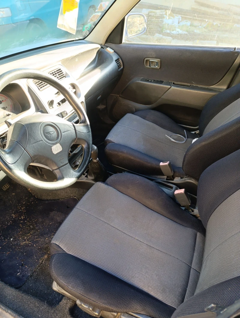 Daihatsu Sirion, снимка 4 - Автомобили и джипове - 52192583