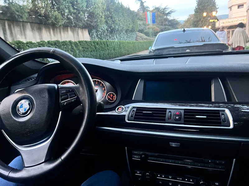 BMW 5 Gran Turismo 535ix, снимка 9 - Автомобили и джипове - 52356475