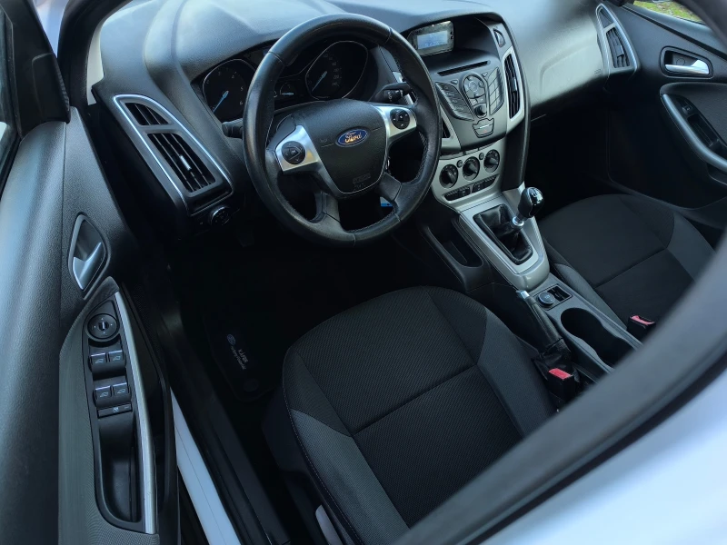 Ford Focus FACE LIFT-1.6TDCI-95кс-6 скорости-КЛИМАТИК-EURO 5a, снимка 10 - Автомобили и джипове - 53001222