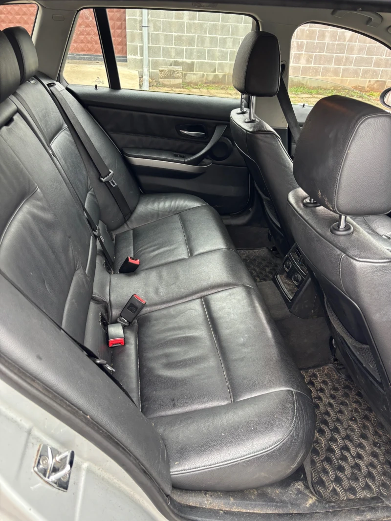 BMW 320 320d, снимка 6 - Автомобили и джипове - 53107525