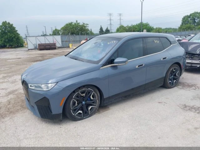BMW iX XDRIVE50| DSITRONIC| LASER| HUD| HARMAN, снимка 3 - Автомобили и джипове - 55625581