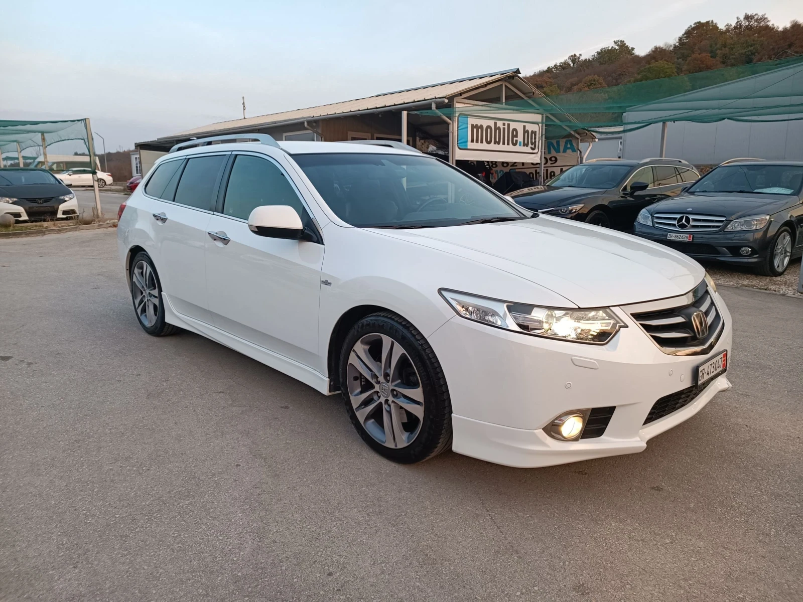 Honda Accord 2.4i-201кс-ШВЕЙЦАРИЯ-РЪЧКА-6ск-FACELIFT-FULL екстр - изображение 2