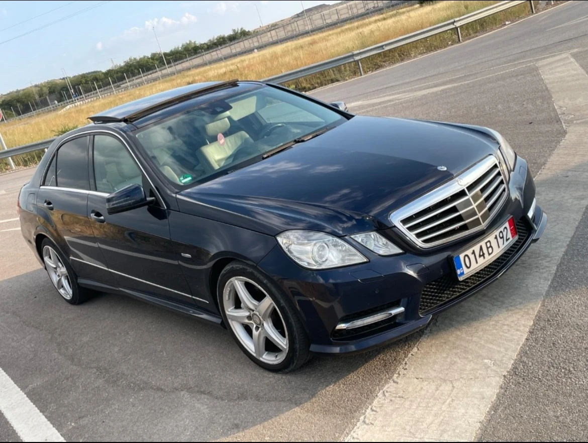 Mercedes-Benz E 350 CDI/AMG/FULL/ПАНОРАМА/DISTRONIC/Шито табло - изображение 4