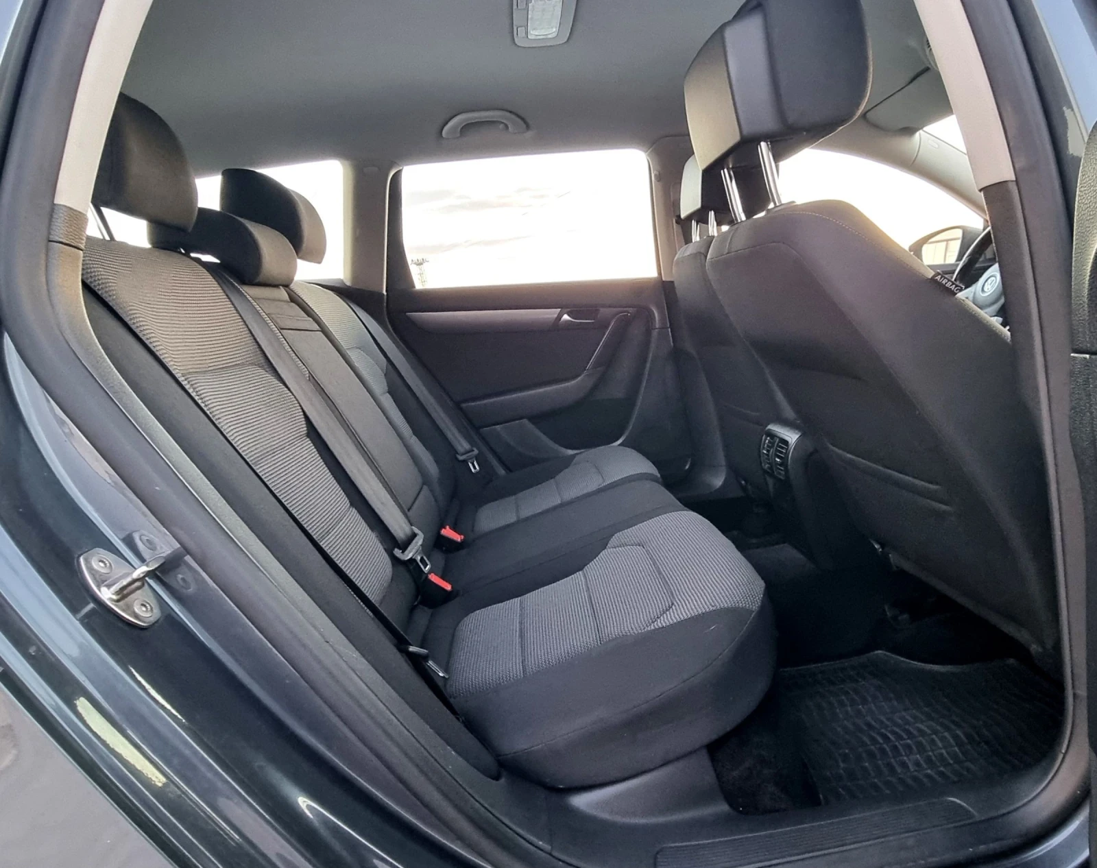 VW Passat 2.0tdi DSG | Mobile.bg   12