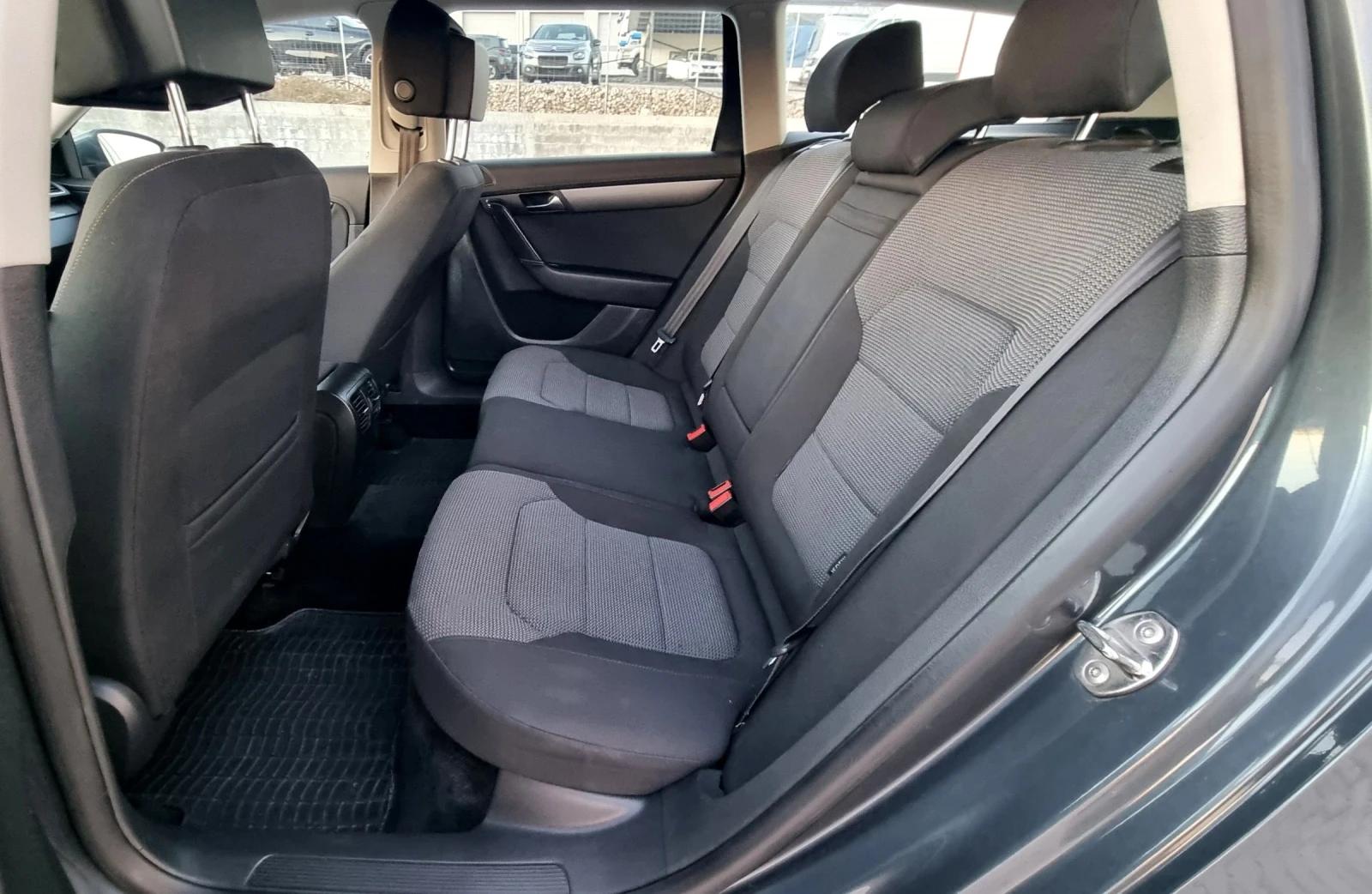 VW Passat 2.0tdi DSG | Mobile.bg   11