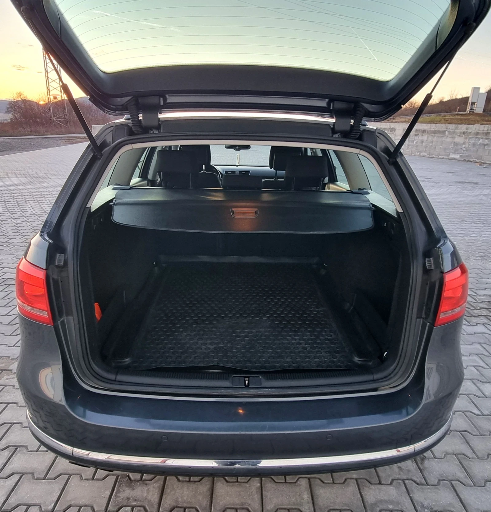 VW Passat 2.0tdi DSG | Mobile.bg   16