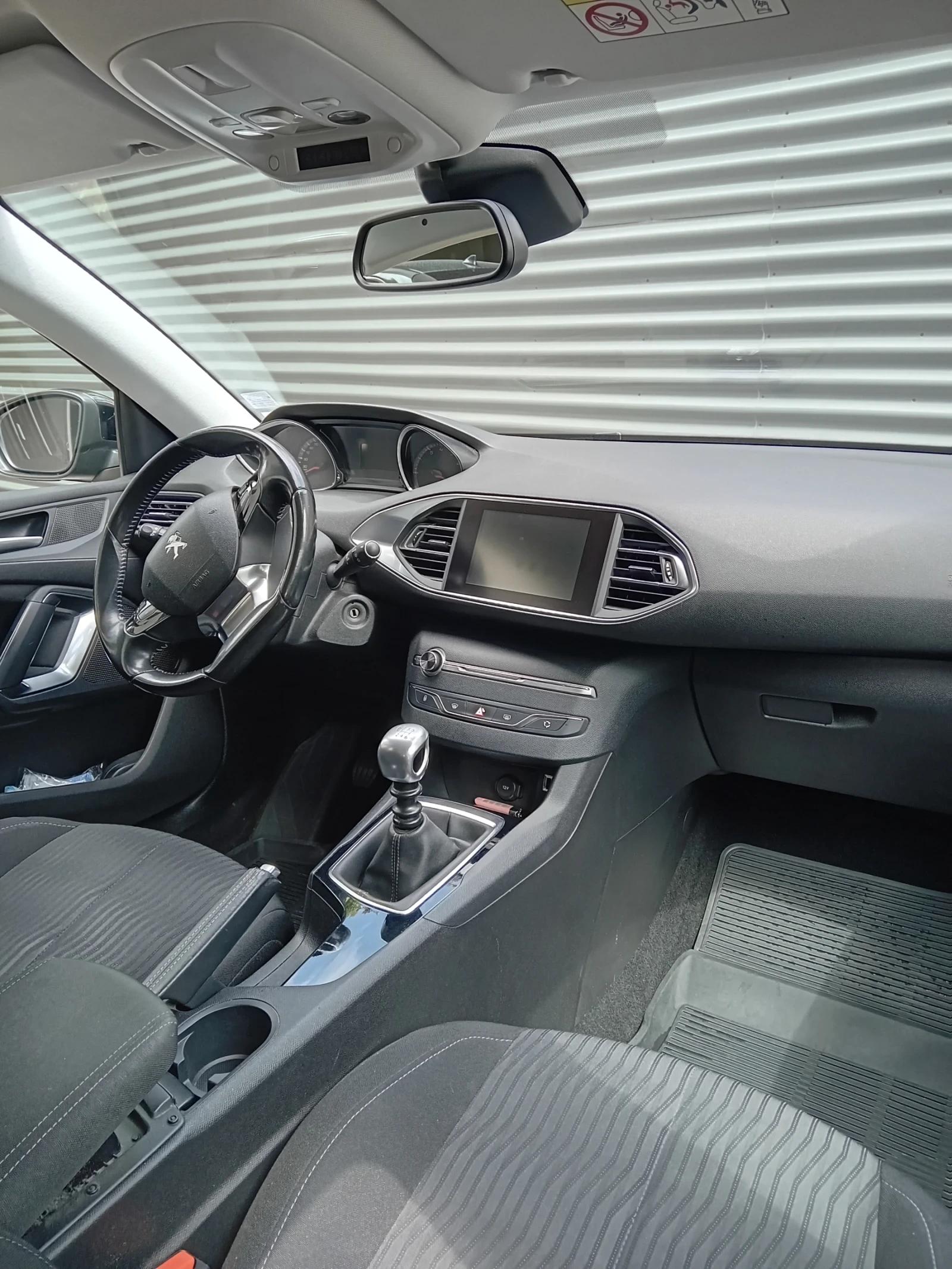 Peugeot 308  - изображение 3