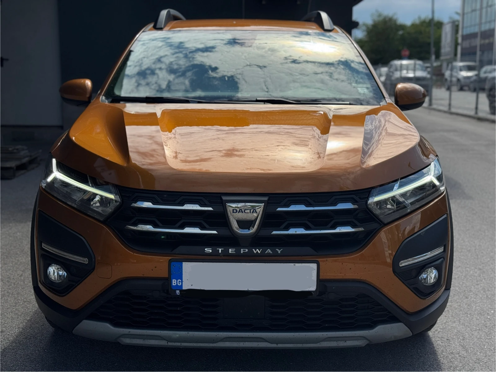 Dacia Sandero STEPWAY ГАЗ-БЕНЗИН // Върнат от лизинг - изображение 2