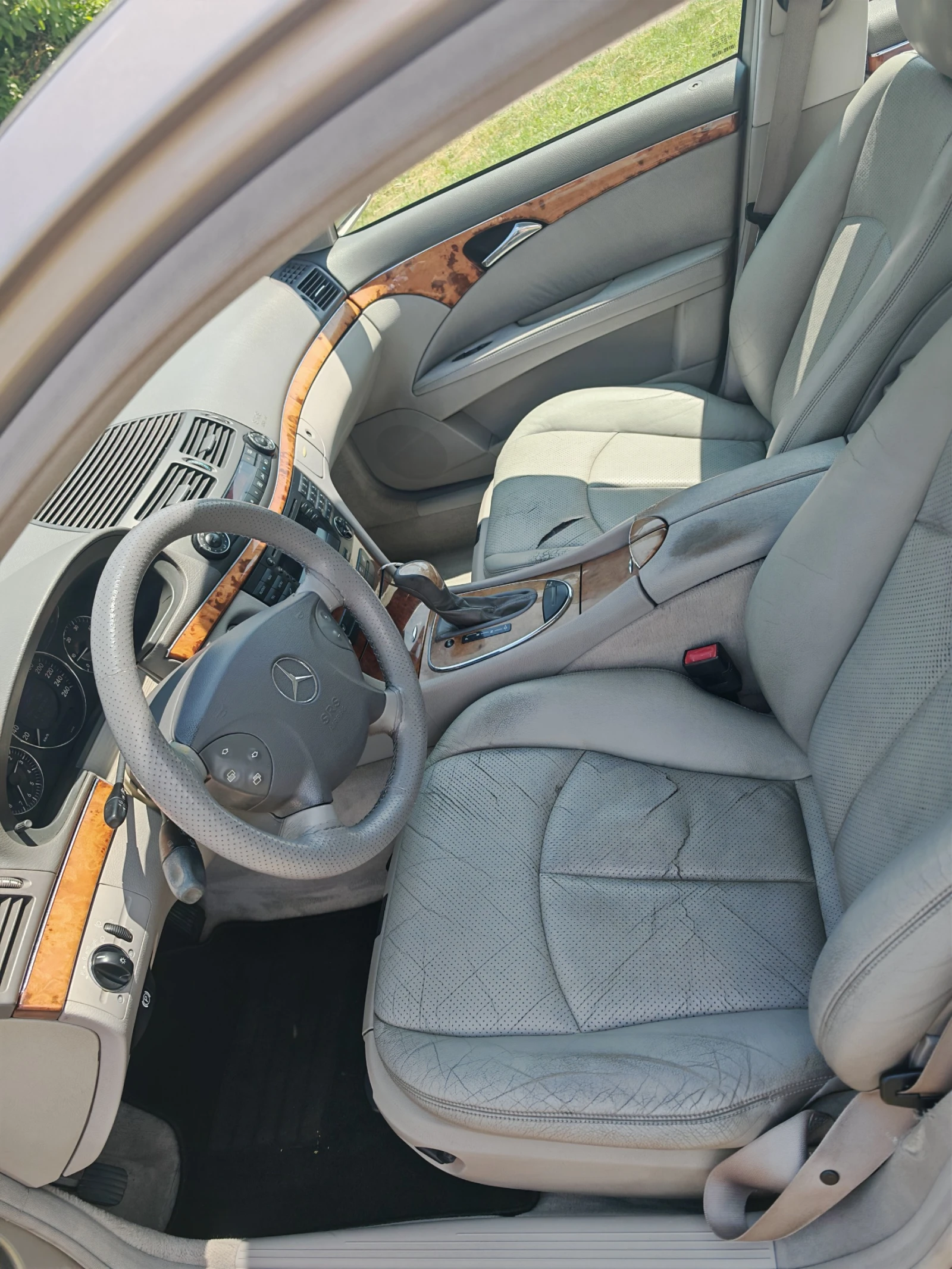 Mercedes-Benz E 220  - изображение 7