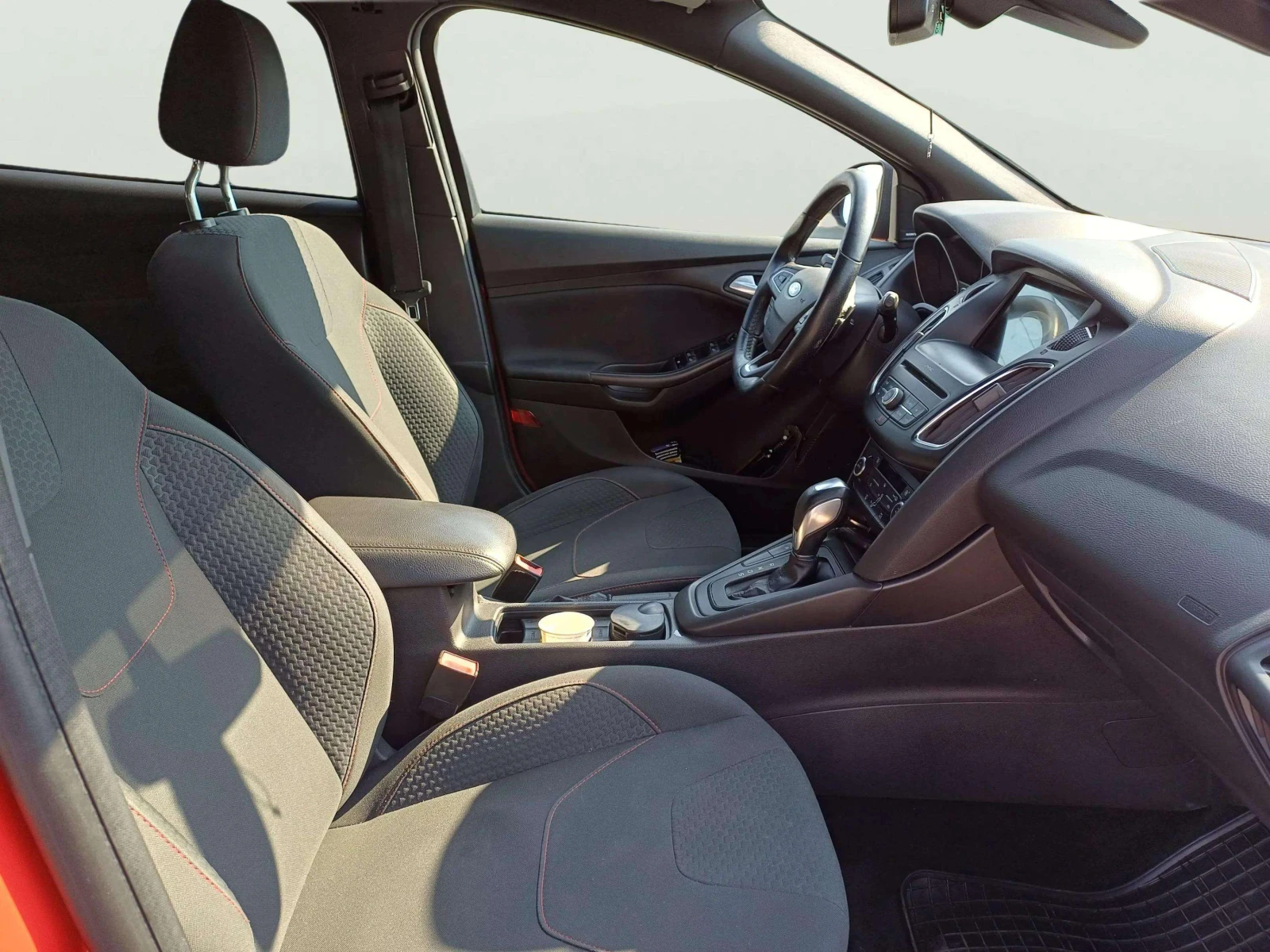 Ford Focus 1.0 EcoBoost - изображение 10